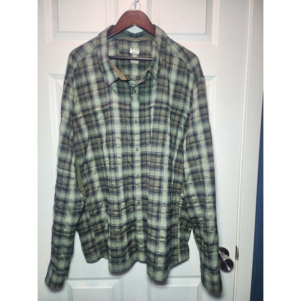 REI Co-op Mens XXL Green Plaid Long Sleeve Hiking Button Down Vent Shirt